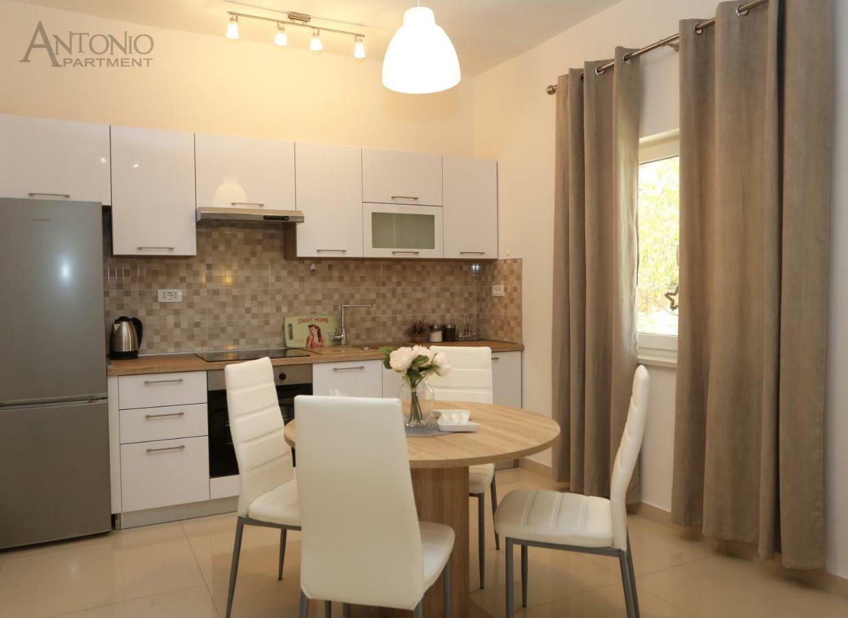 Antonio Apartment Sibenik Exterior photo